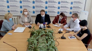 Коронавирус. За три месяца будут сокращены еще 2600 работающих саратовцев