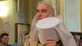 Радоница. Митрополит Лонгин просит саратовцев оставаться дома