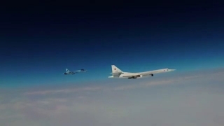 Энгельсские "Белые лебеди" пролетели над Балтийским морем