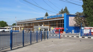 В Саратове приставы на 15 суток опечатали автобус