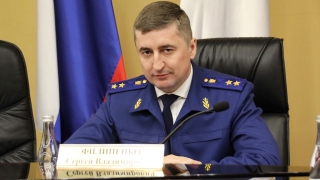 Закупку китайских масок по 425 рублей за штуку проверит прокуратура области