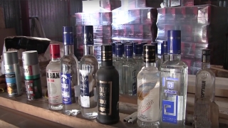 Саратовские полицейские изъяли 100 тысяч пачек сигарет и 20 тысяч литров алкоголя