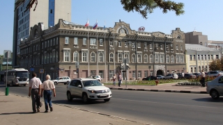 Саратовские водители могут потерять возможность парковаться у госучреждений