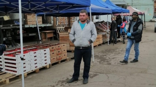 На рынке "Привоз" выявили 19 нарушителей масочного режима