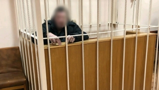 Убивший ножом соседа ревнивец проведет почти девять лет в колонии