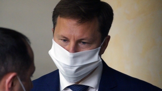 Вадим Ойкин доказывает в облдуме обоснованность трат на кондиционеры