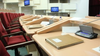 "Депутаты на зарплате". Читатели поддержали идею об отчетах парламентариев