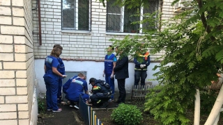 В Заводском районе из окна 9-го этажа выпал двухлетний ребенок