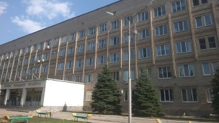 Валерий Радаев обвинил главврача энгельсской больницы в пренебрежении коллективом