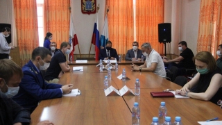Кризис "СГЭТ". Чиновники, депутаты, прокуроры проводят экстренное совещание