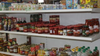 Молодой саратовец украл еду в магазине на Лисина