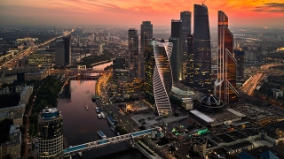 Зинаида Самсонова о "Москва-Сити": "Разве он не украшение столицы?"