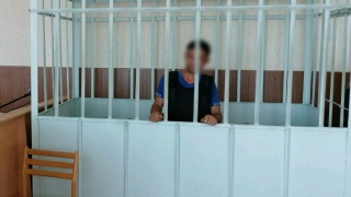 Ножом в спину: саратовец назвал мотив убийства родного брата и его друга