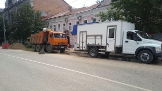 В центре Саратова до вечера отключили воду
