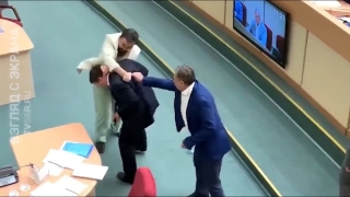 Лидерство по коррупции и драка депутатов повлияли на устойчивость региона
