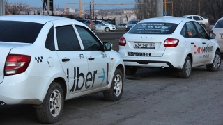 Разрешения для легковых такси в Саратовской области подешевели в 11 раз