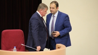 Бездействие гордепов и мэрии грозит потерей дорожного миллиарда и МУП