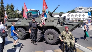 "Дороги мужества". В Саратов возвращаются БТР и "Тигр"