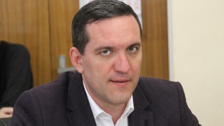 Пиар и подписка. Заммэра Саратова заявил о "10 тысячах лиц"