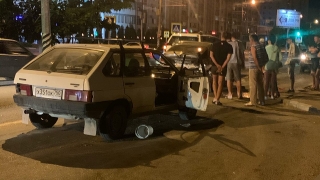 В Энгельсе столкнулись четыре машины и пострадали два человека