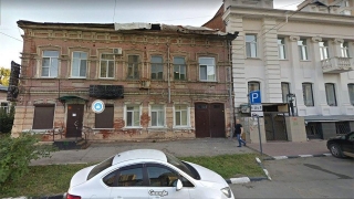 В центре Саратова признаны аварийными три дома. Реконструируют только один