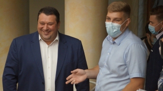 "Высоко поднял знамя". Депутаты проводили Дмитрия Пьяных в Госдуму