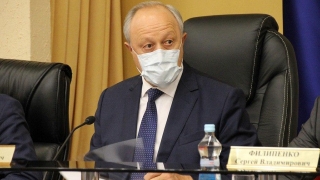 Губернатор о проблемном доме: "Год потеряли, чтобы достроить"