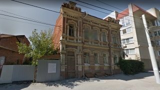 Старый дом на Челюскинцев убрали из списка выявленного наследия
