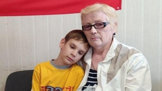 Репортаж. Пенсионерка борется за внука с опекой и бывшим зятем-уголовником