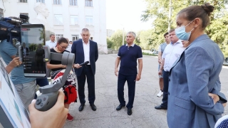 Спикер ГД - Исаеву и членам правительства: "Как ленточки резать, вы в очередь встаете"