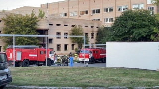 В Саратове загорелась пристройка на территории областной больницы
