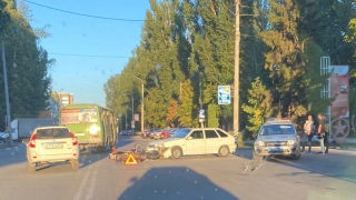 "Лада Самара" не пропустила экипированного балаковского мотоциклиста