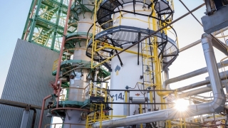 Работники нефтяной и газовой промышленности отмечают профессиональный праздник