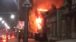 Дом в центре Саратова тушил 31 пожарный