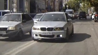 Очевидец: водитель "BMW" пытался объехать пробку по встречке