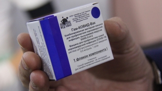 Названы сроки начала массовой вакцинации саратовцев от COVID-19