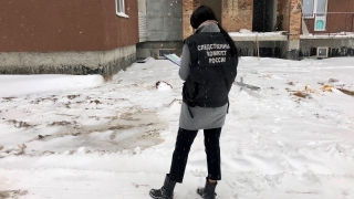 Саратовец сбросил трубу с балкона и убил приятеля. Его оштрафовали