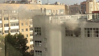 В Юбилейном пожарные тушат ТЦ "Синий кит"