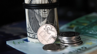 Эксперты прогнозируют подорожание рубля