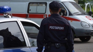 На бульваре в центре Саратова росгвардейцы помогли пенсионеру с сердечным приступом