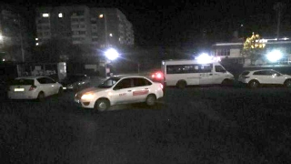 На Антонова женщина попала под колеса такси