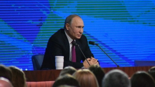 Владимир Путин: "Введение тотальных ограничений не планируется"
