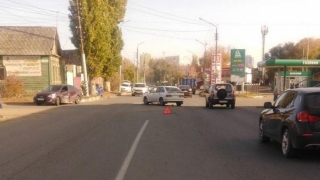 Водитель "Соляриса" пострадала в столкновении с "14-й"