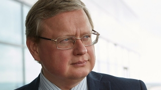 Золото в земле или франки в банке. Михаил Делягин дал совет собравшемуся в тюрьму саратовцу
