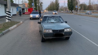 Водитель "99-й" сбил женщину на пешеходном переходе
