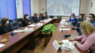Ирина Седова: "У ребенка в день должно быть два-три урока онлайн"