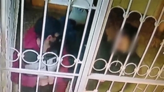 Саратовец вырвал у бабушки сумку с 200 рублями и банковской картой
