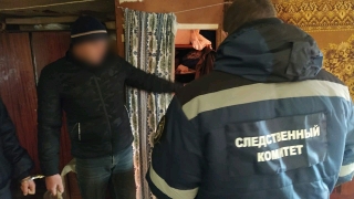 Саратовец заступился за мать и зарезал отчима. Подробности