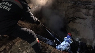 В Саратове пенсионерка упала в вырытую на дороге траншею