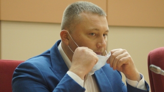 Депутаты проводили Сергея Грачева в мэрию словами о затратах на выборы